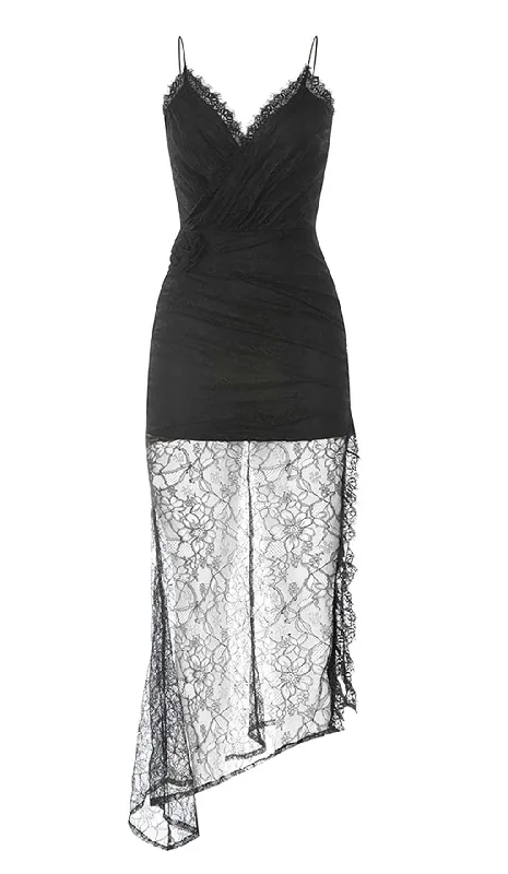 FLOWER APPLIQUE LACE MIDI DRESS IN BLACK