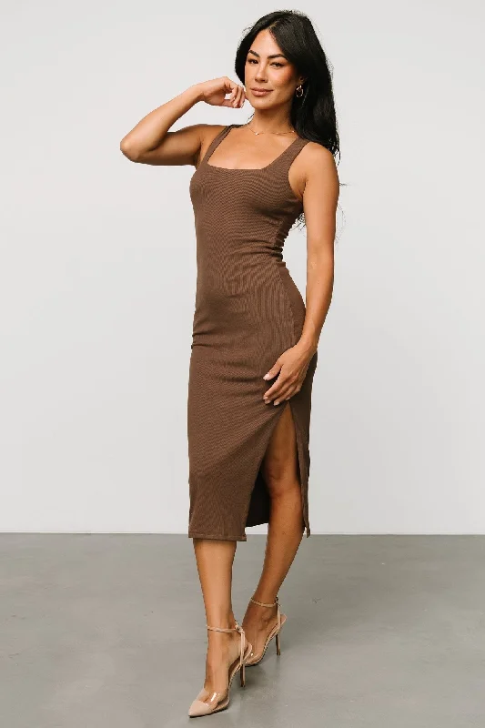 Moore Ribbed Tank Midi Dress | Coffee