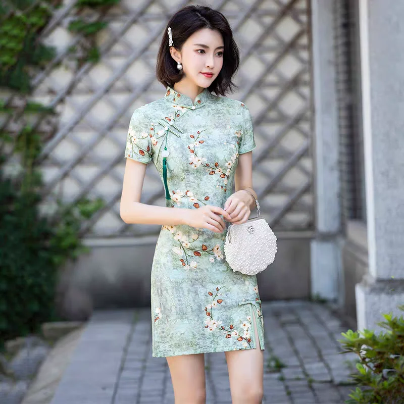 1240088 Mandarin Collar Cheongsam